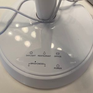 Vanity make up mirror